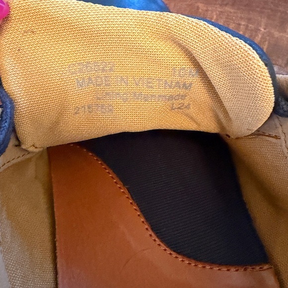 Cole Haan Grand Crosscourt II Navy Blue Leather Sneakers - Size 10M - Like New - Picture 7 of 7